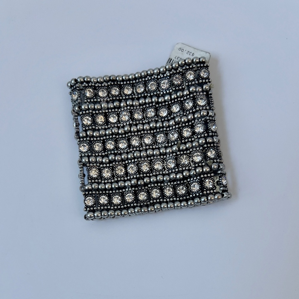 Stretch cuff bracelet